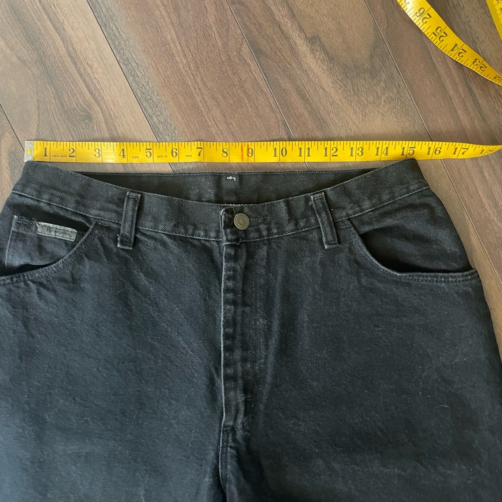 WRANGLER Vintage High Rise Straight Leg Jeans Black Denim Women's Size 14x30 GUC - Picture 11 of 13